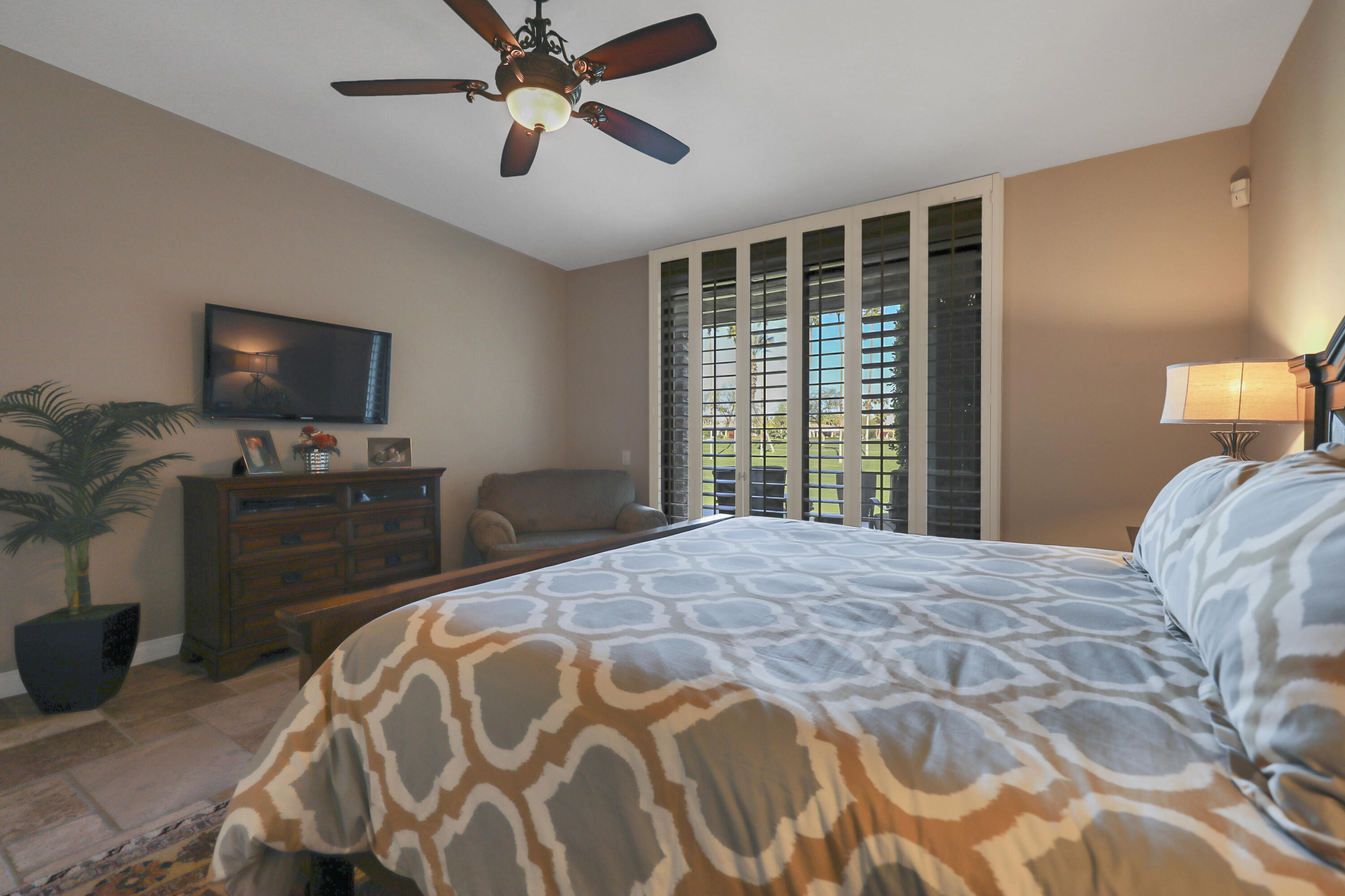 77766 Cherokee Road Indian Wells, CA 92210 - Photo 18 of 42 Primary Bedroom