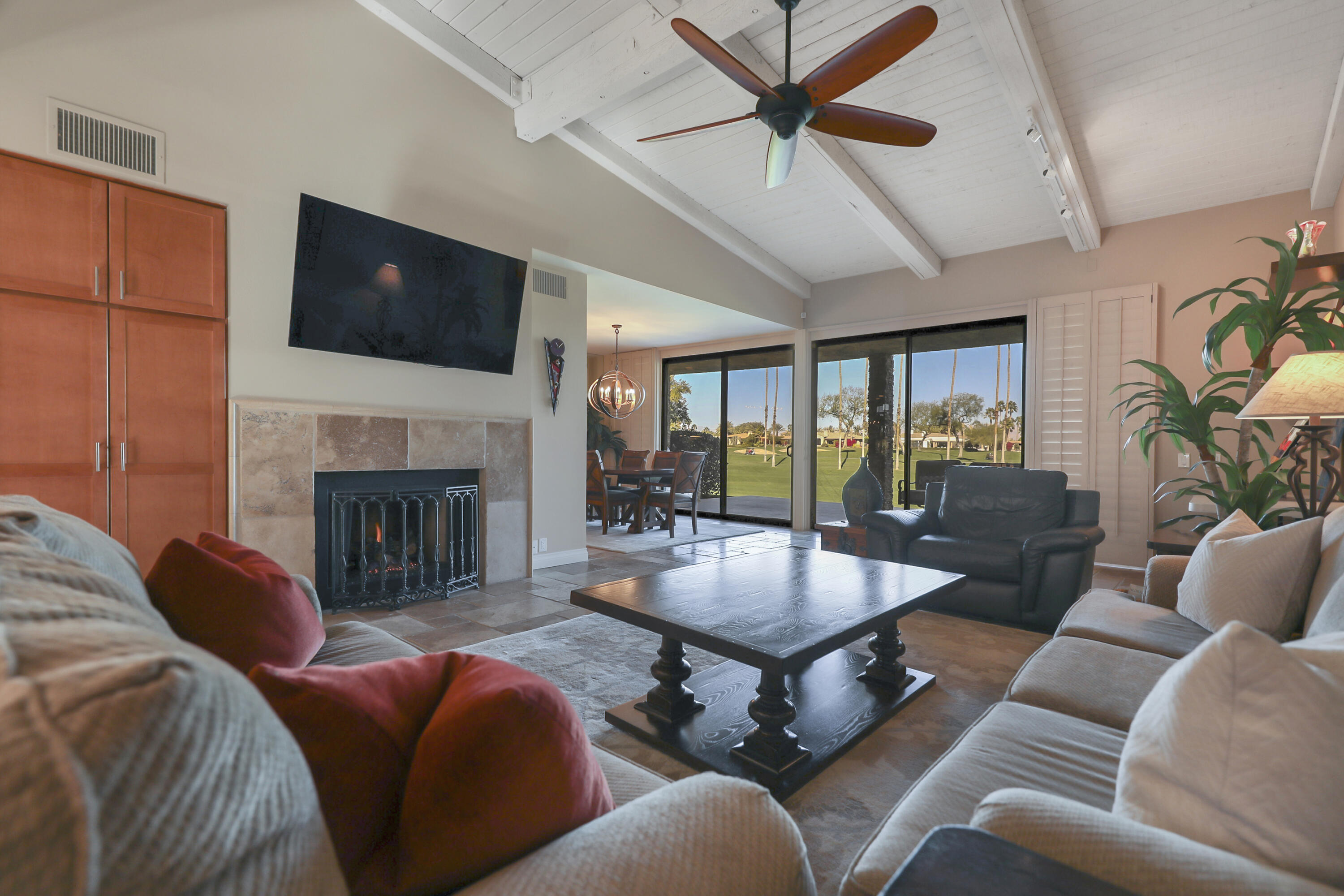 77766 Cherokee Road Indian Wells, CA 92210 - Photo 8 of 42 Great Room