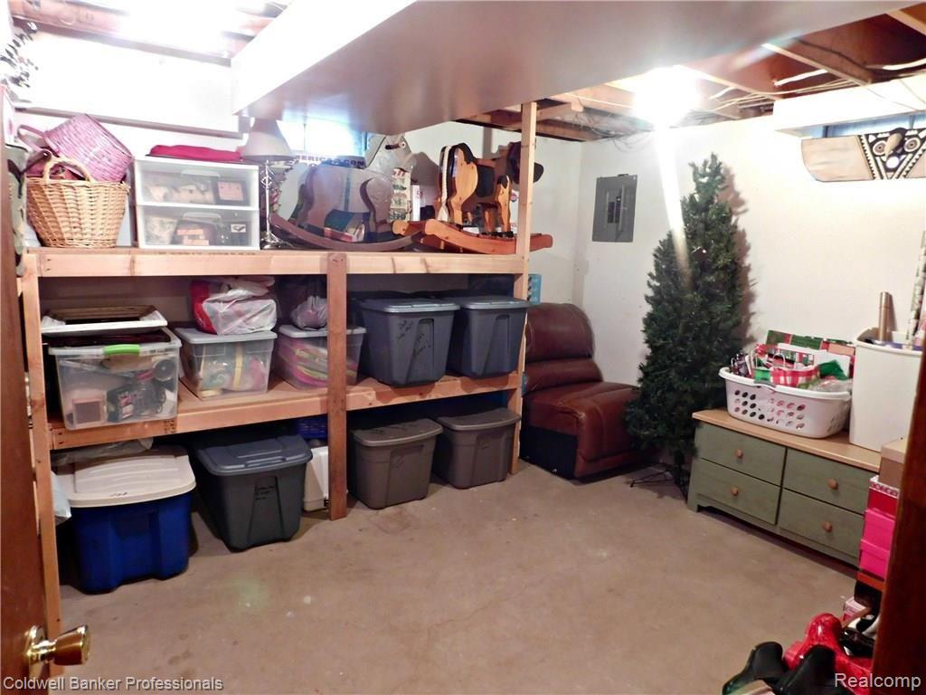 9660 Andersonville Road Clarkston, MI 48346 - Photo 48 of 53 bsmt1.JPG