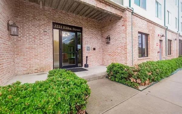 $875 | 3221 Elihu Street, Unit 304, Dallas, TX 75210