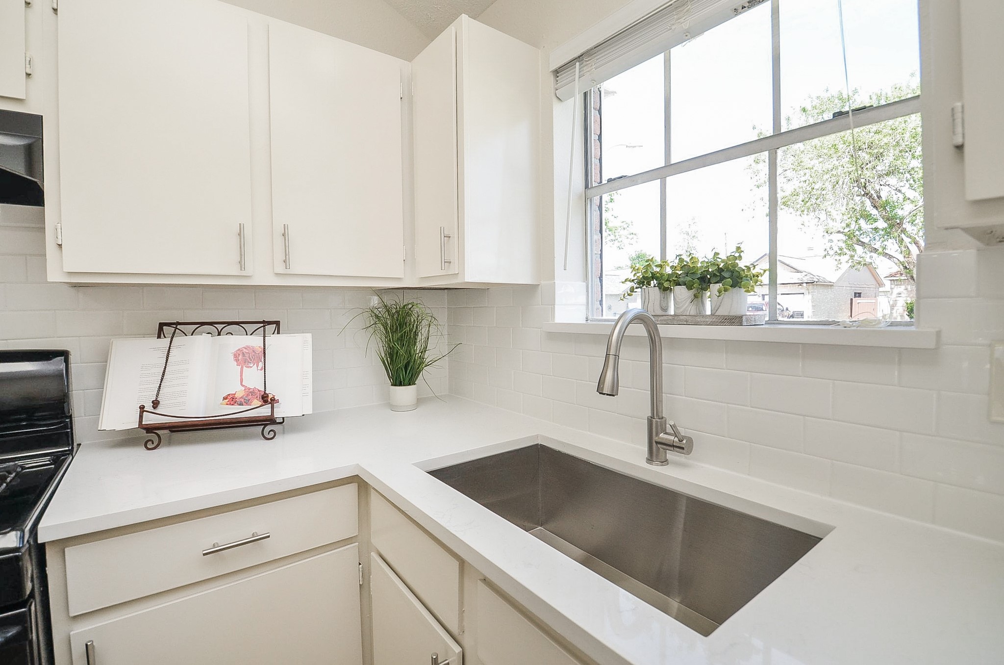 22819 Pebworth Place Spring, TX 77373 - Photo 7 of 22 New sink and faucet!