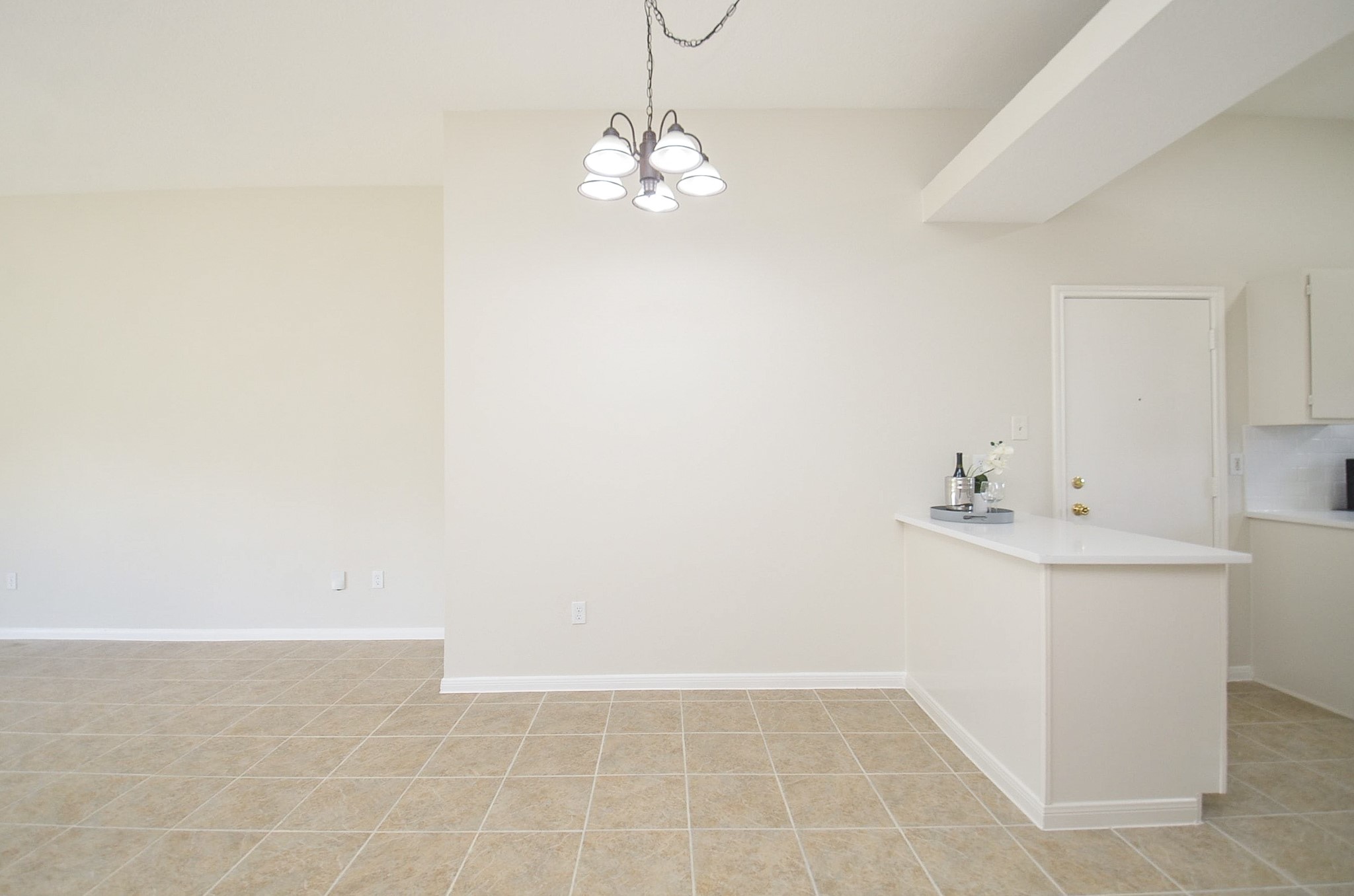 22819 Pebworth Place Spring, TX 77373 - Photo 10 of 22 Eat up bar is great for entertaining.