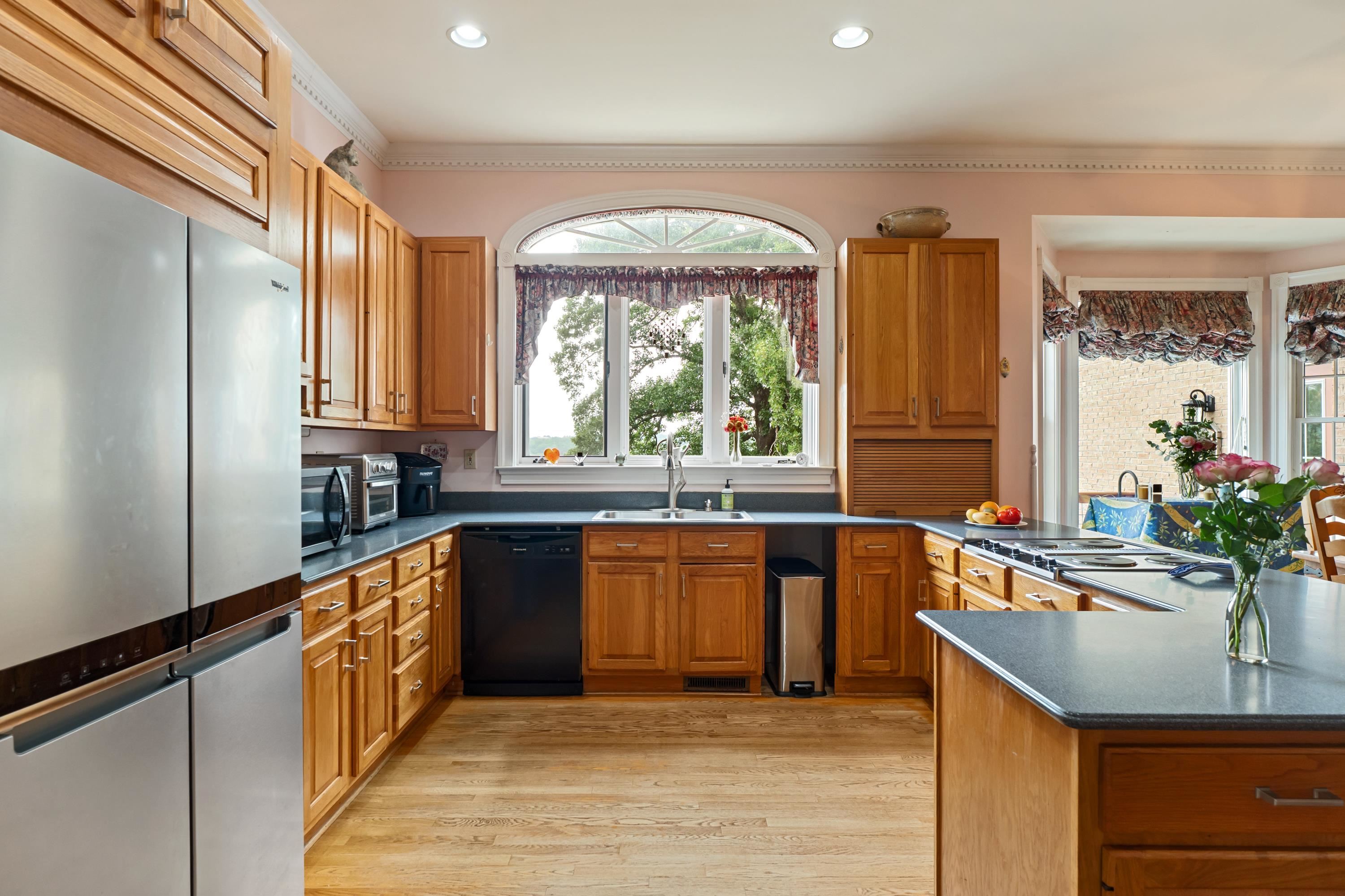 1636 Milton Road Charlottesville, VA 22902 - Photo 13 of 75