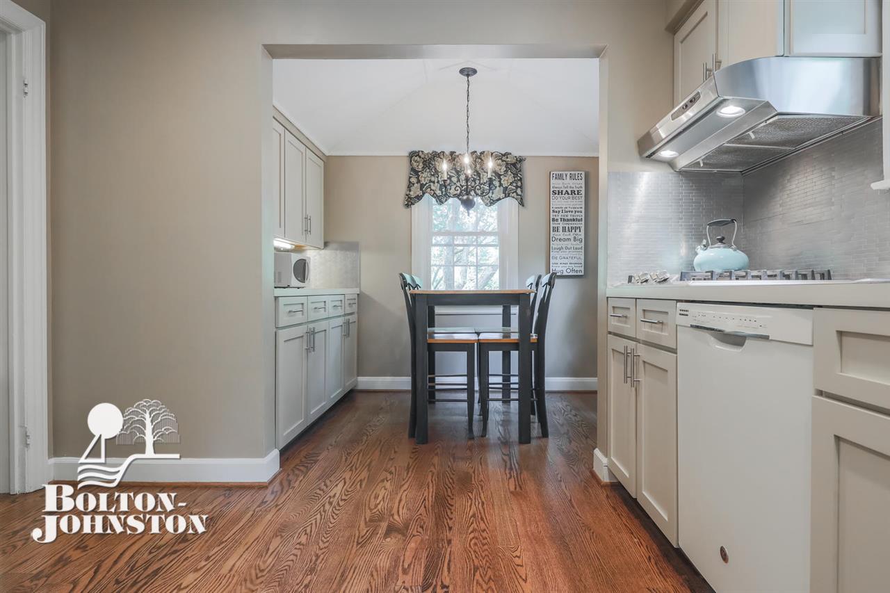 711 Barrington Road Grosse Pointe Park, MI 48215 - Photo 19 of 43