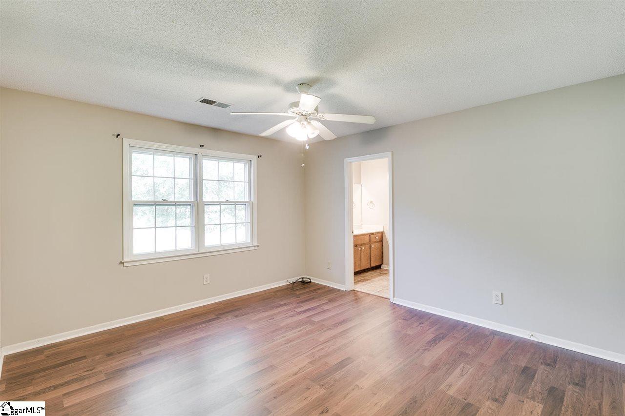 2001 Pelham Road, Unit 13 Greenville, SC 29615 - Photo 14 of 27 Gallery Image 14