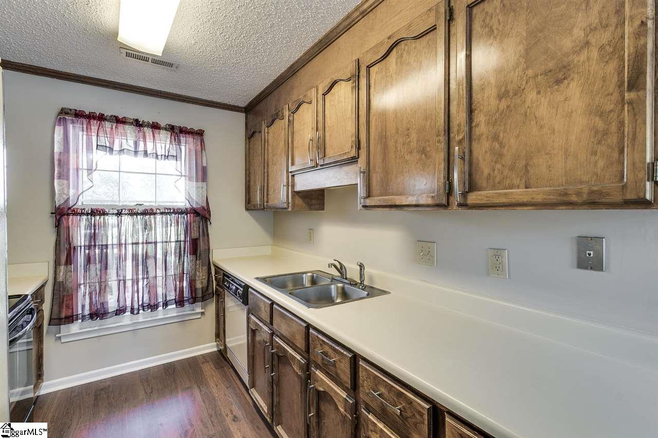 2001 Pelham Road, Unit 13 Greenville, SC 29615 - Photo 8 of 27 Gallery Image 8