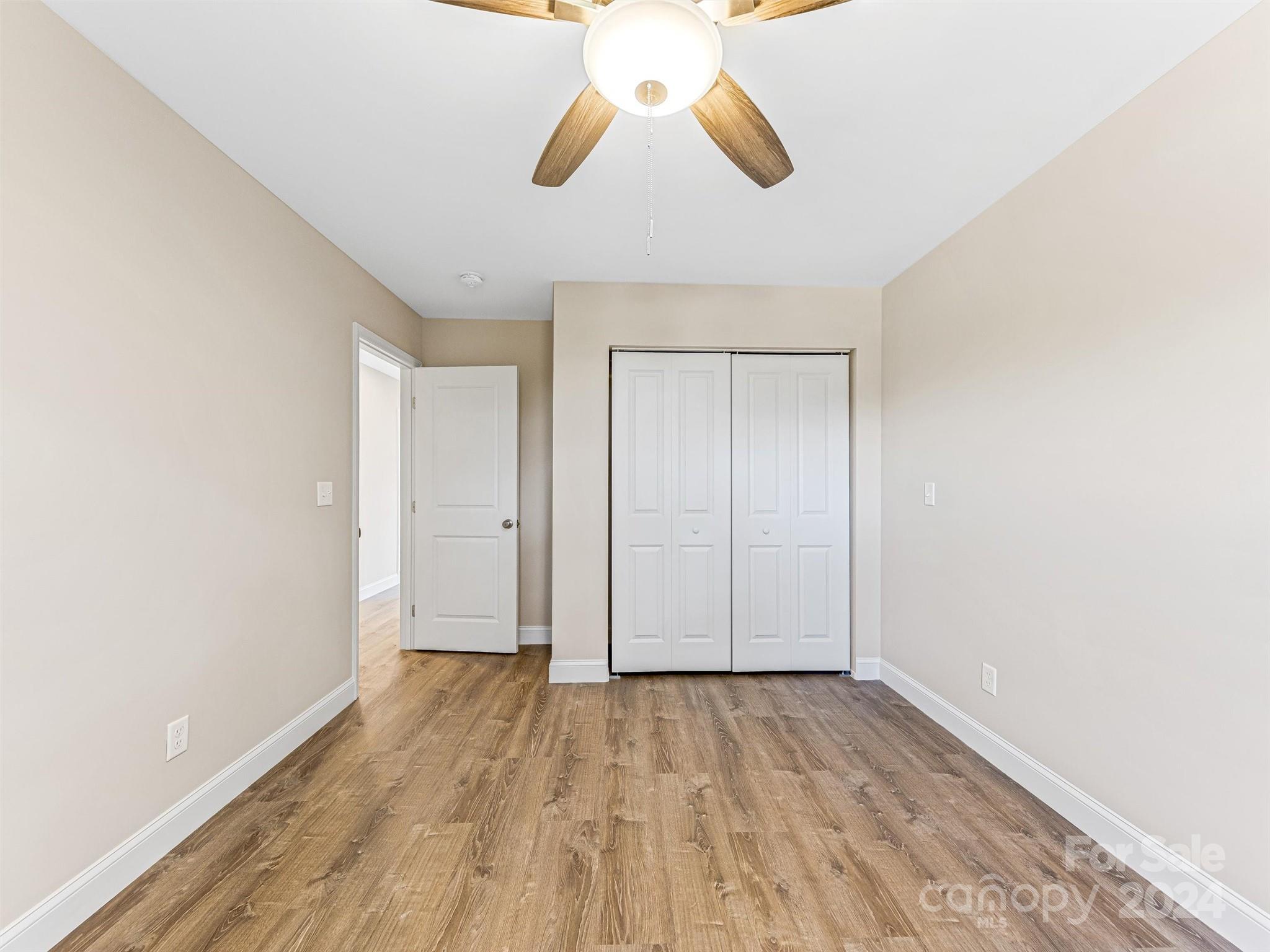 111 Tuttle Road Hendersonville, NC 28792 - Photo 31 of 37 Gallery Image 31