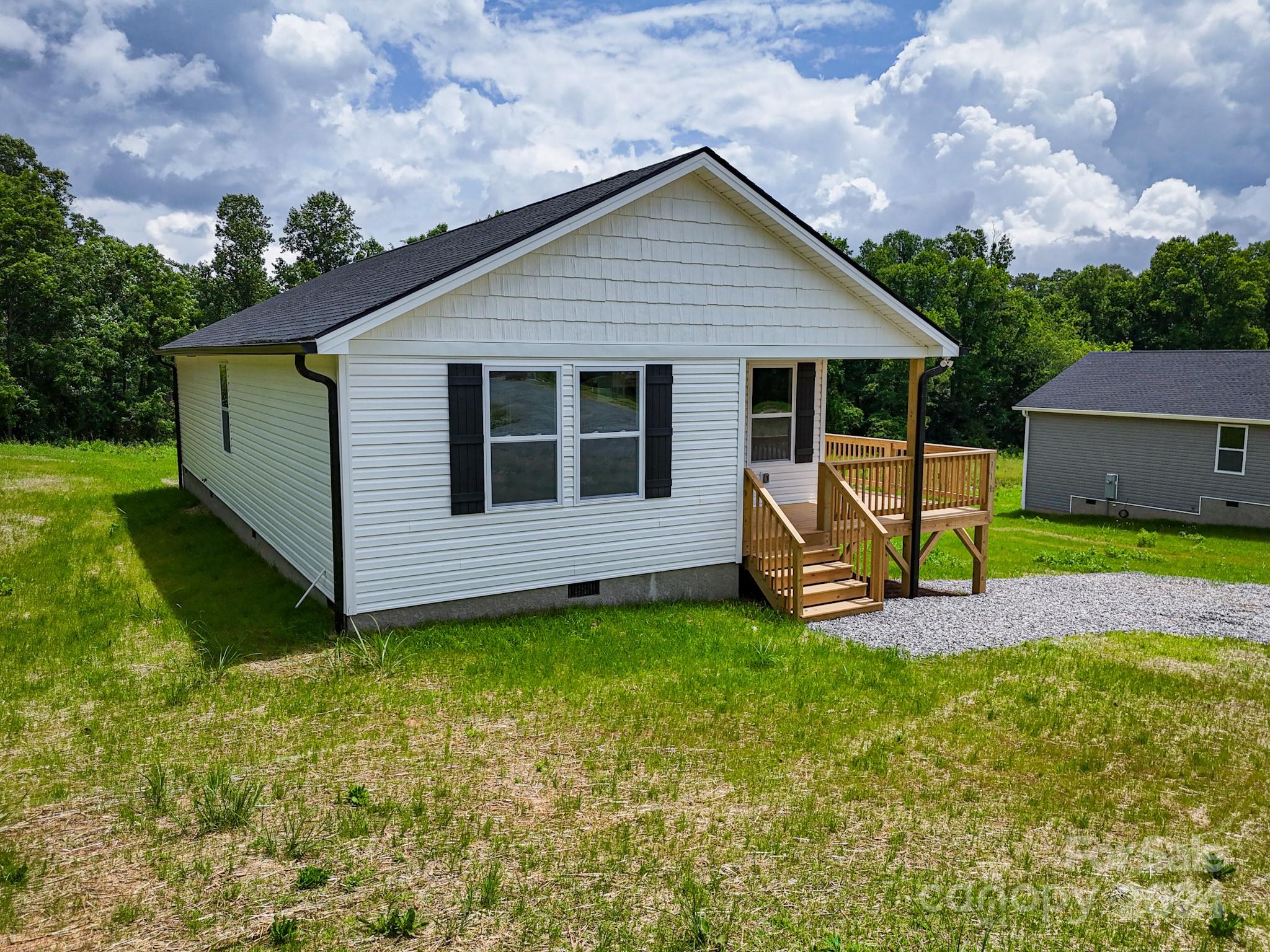 111 Tuttle Road Hendersonville, NC 28792 - Photo 35 of 37 Gallery Image 35