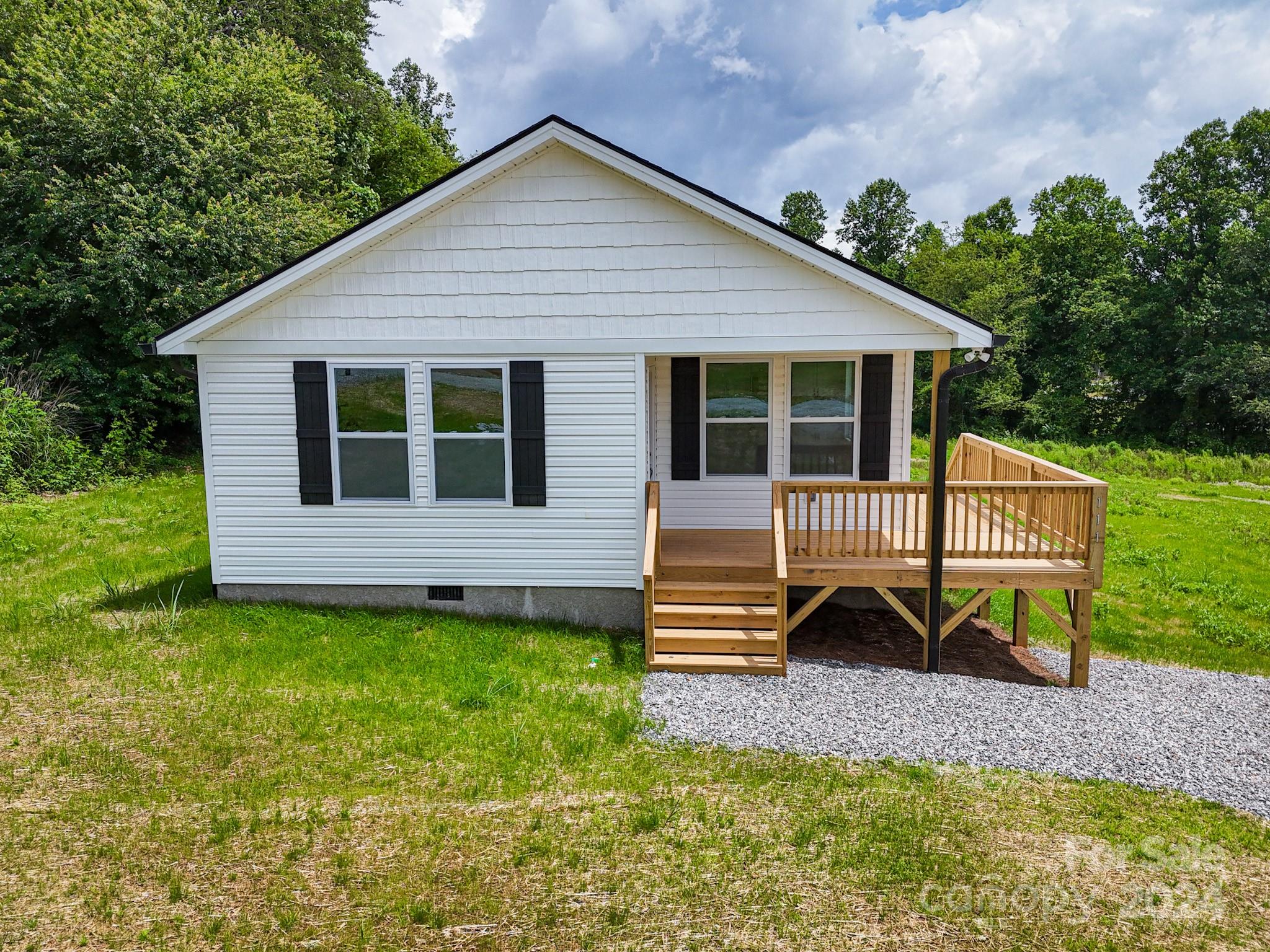 111 Tuttle Road Hendersonville, NC 28792 - Photo 36 of 37 Gallery Image 36