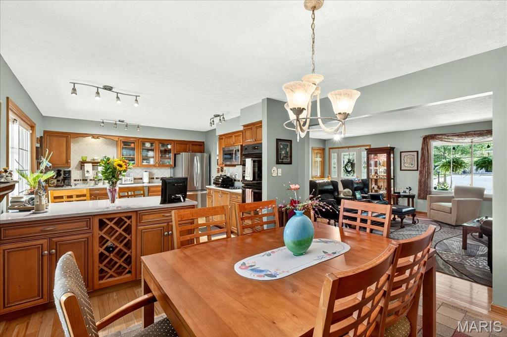 1118 Robert Drive Godfrey, IL 62035 - Photo 13 of 49