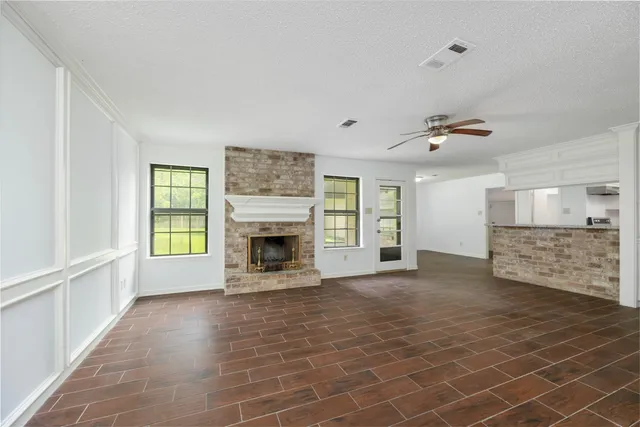 $290,000 | 1003 Romaine Lane, Houston, TX 77090