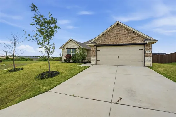 $359,900 | 11716 Baycat Court, Godley, TX 76044