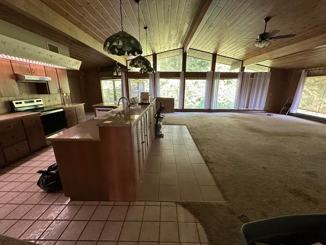 $699,000 | 4730 Scottsdale Rd Street, St. Joseph, MI 49085