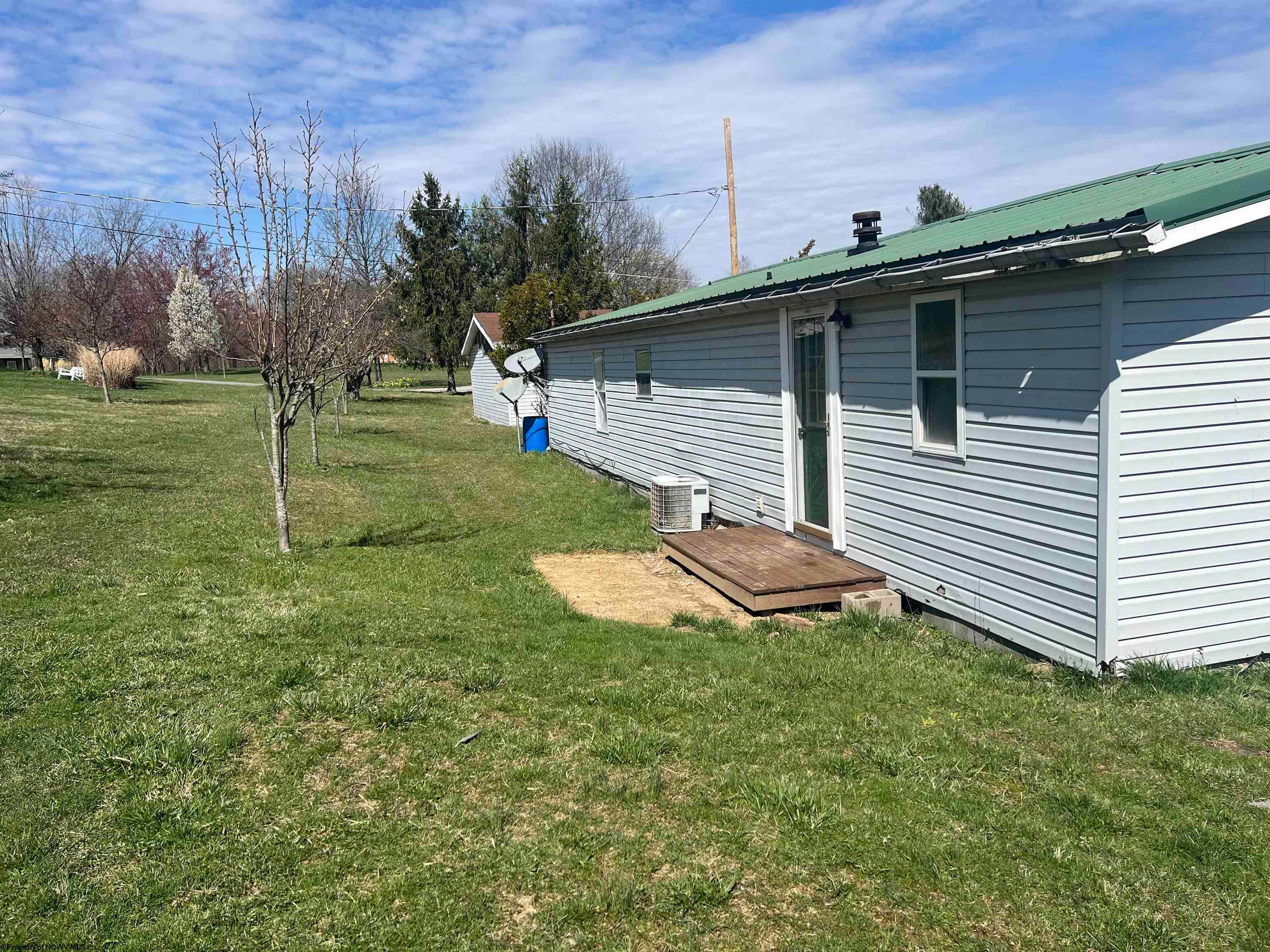 127 Lewellyn Road Morgantown, WV 26508 - Photo 31 of 32 Gallery Image 31