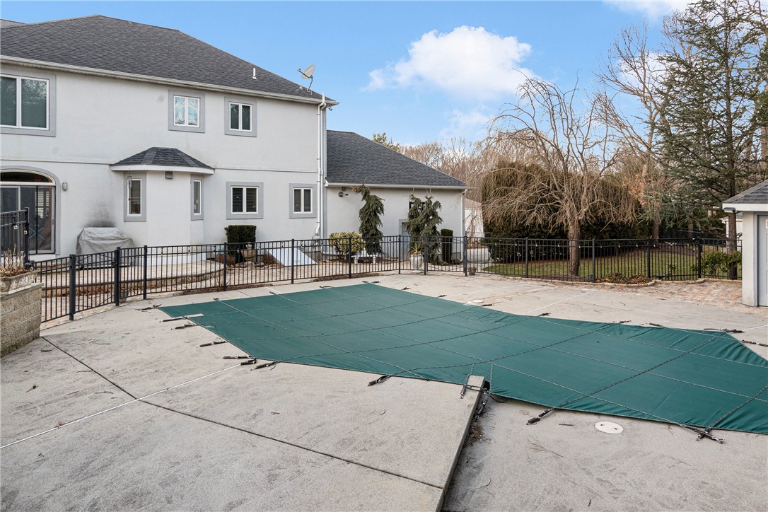15 Morgan Court Lincoln, RI 02865 - Photo 43 of 48 Gallery Image 43