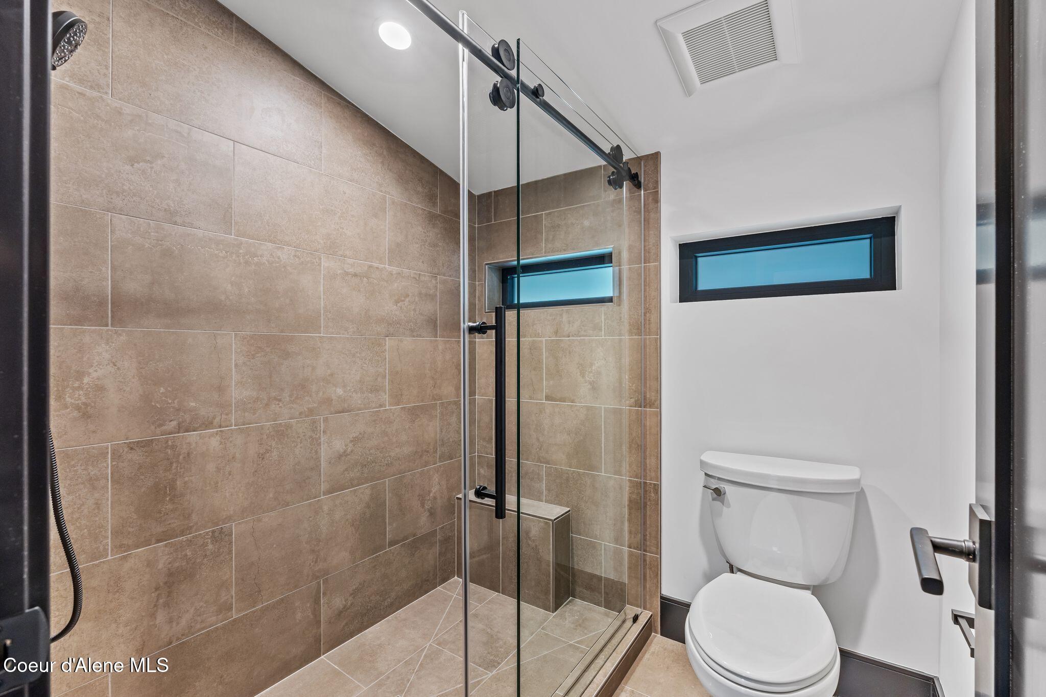 1808 Garfield Bay Road Sagle, ID 83860 - Photo 48 of 88 40_A7408400