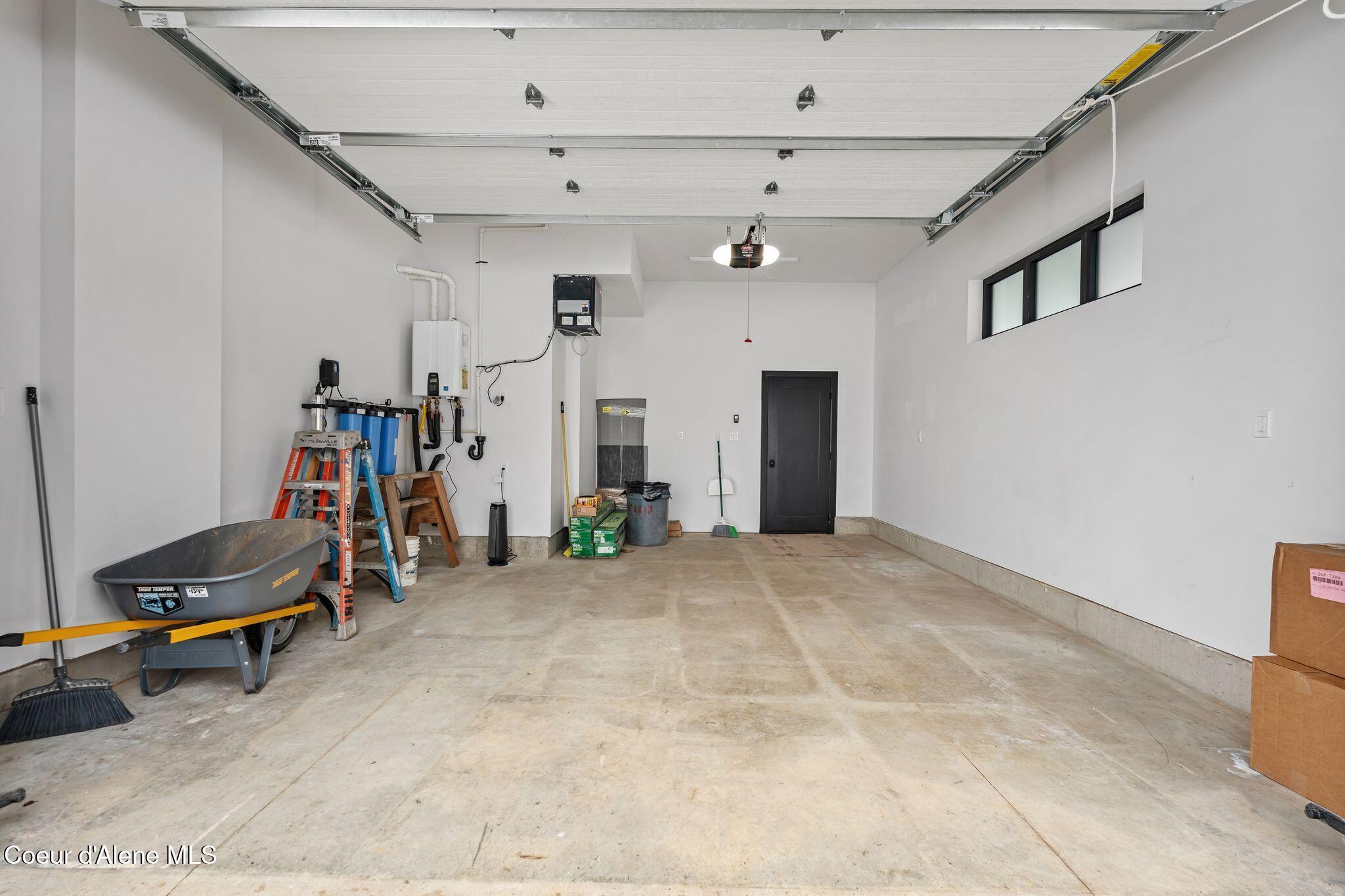 1808 Garfield Bay Road Sagle, ID 83860 - Photo 62 of 88 44_A7408666