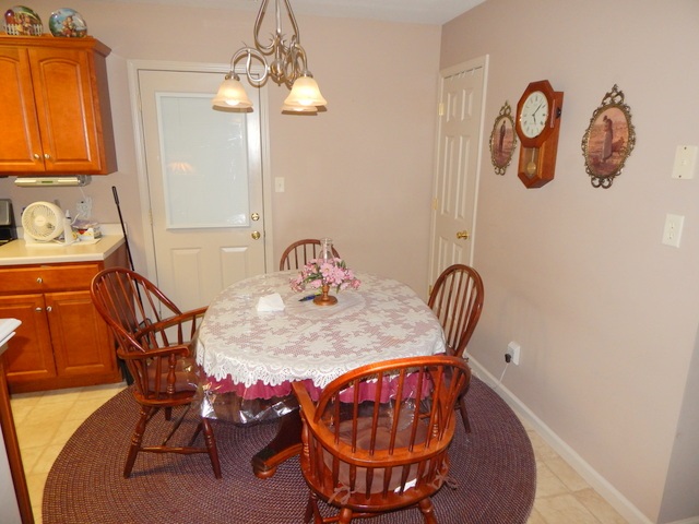 205 West Spring Street, Unit B Bluffton, IN 46714 - Photo 8 of 16 Gallery Image 8