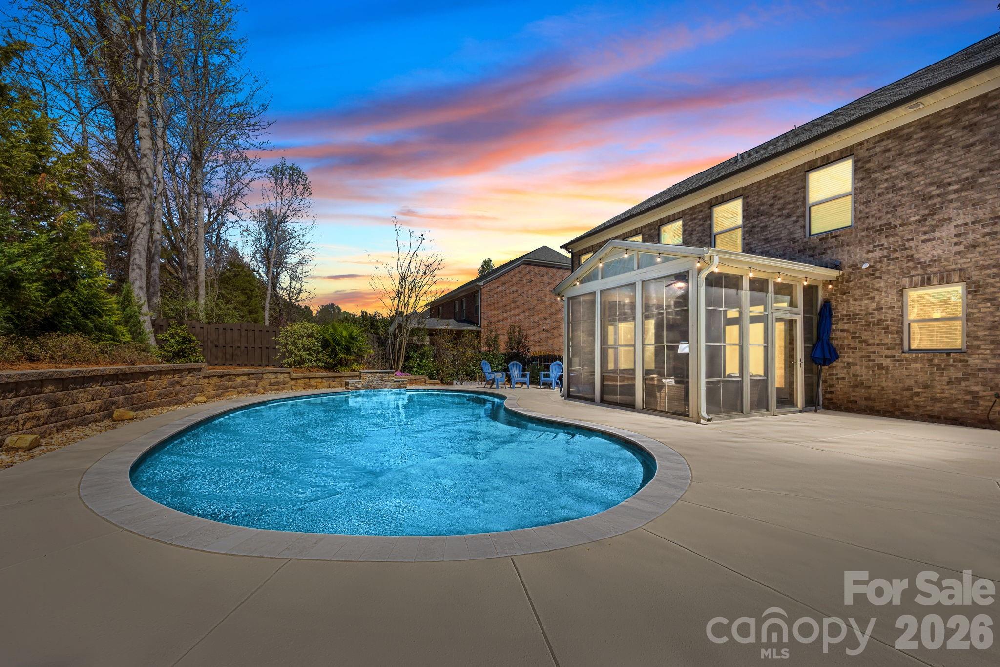 921 Rock Forest Way Fort Mill, SC 29707 - Photo 2 of 42