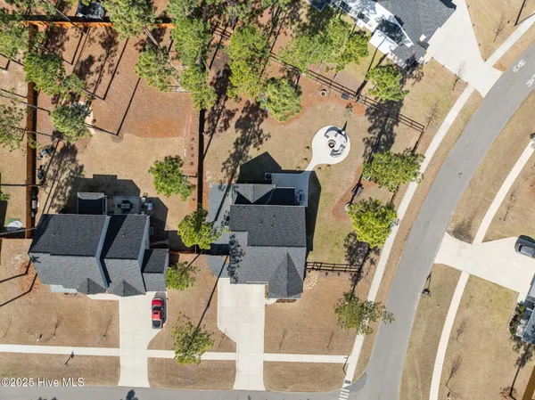 $549,900 | 217 Thistleberry Drive, Aberdeen, NC 28315