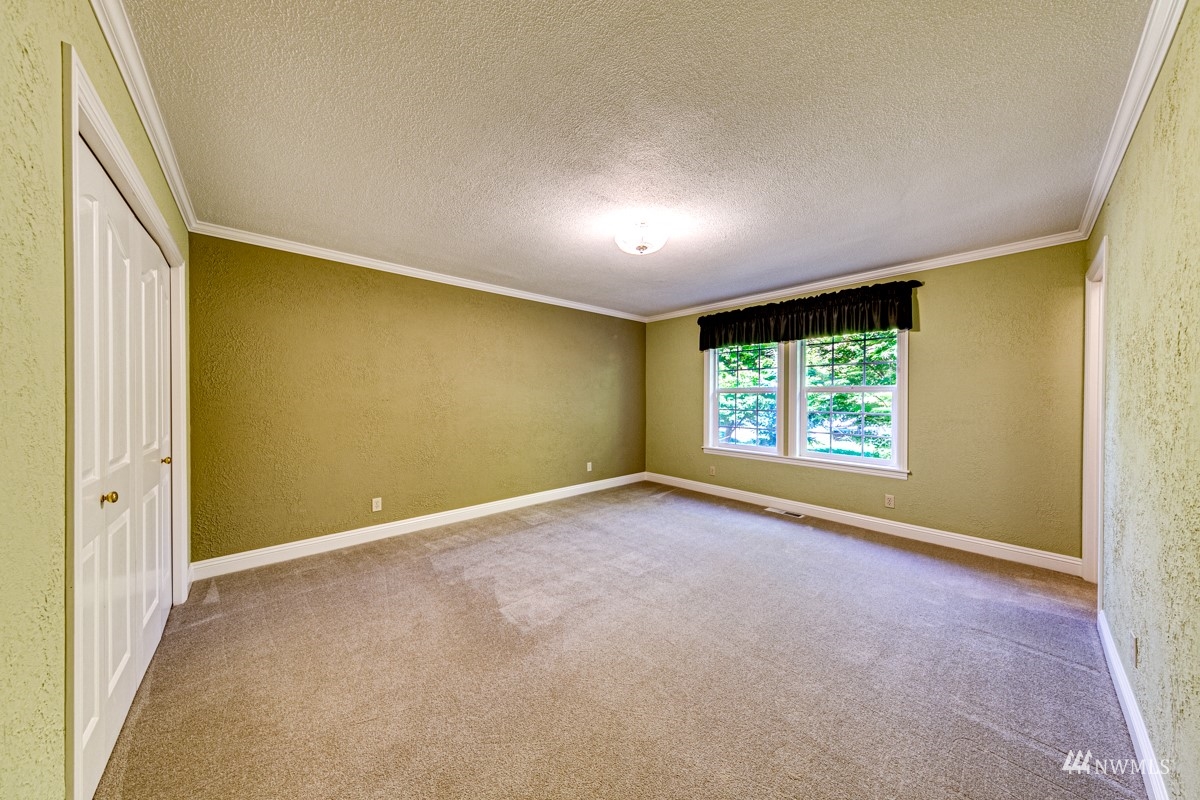 422 Elwha Bluff Road Port Angeles, WA 98363 - Photo 27 of 39 Gallery Image 27