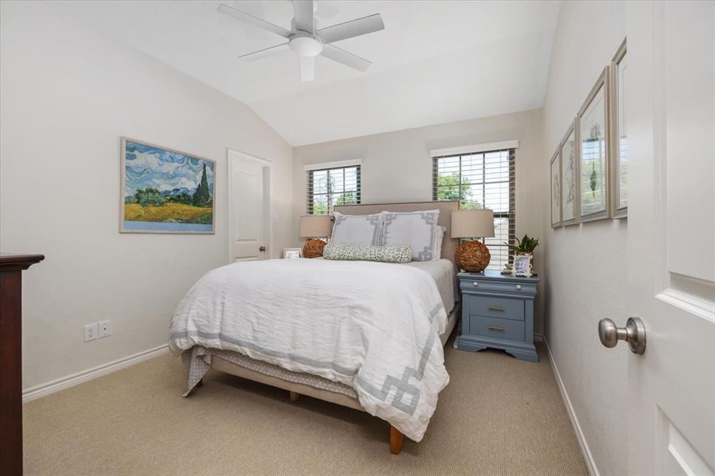 708 Northwood Road Fort Worth, TX 76107 - Photo 31 of 40
