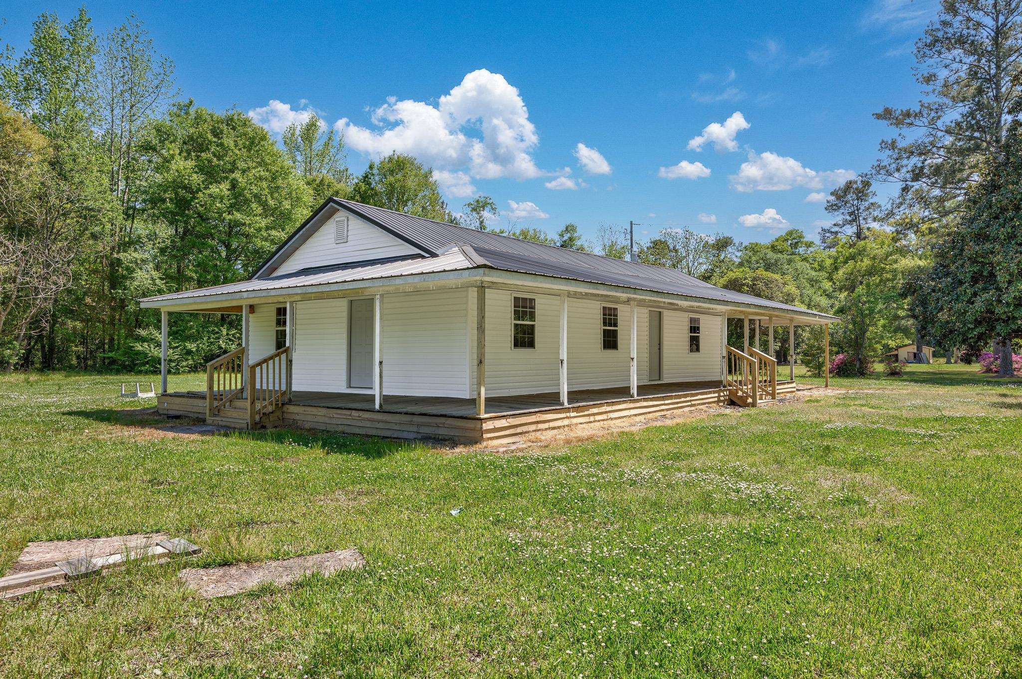 1990 Highway 66 Conway, SC 29526 - Photo 3 of 20