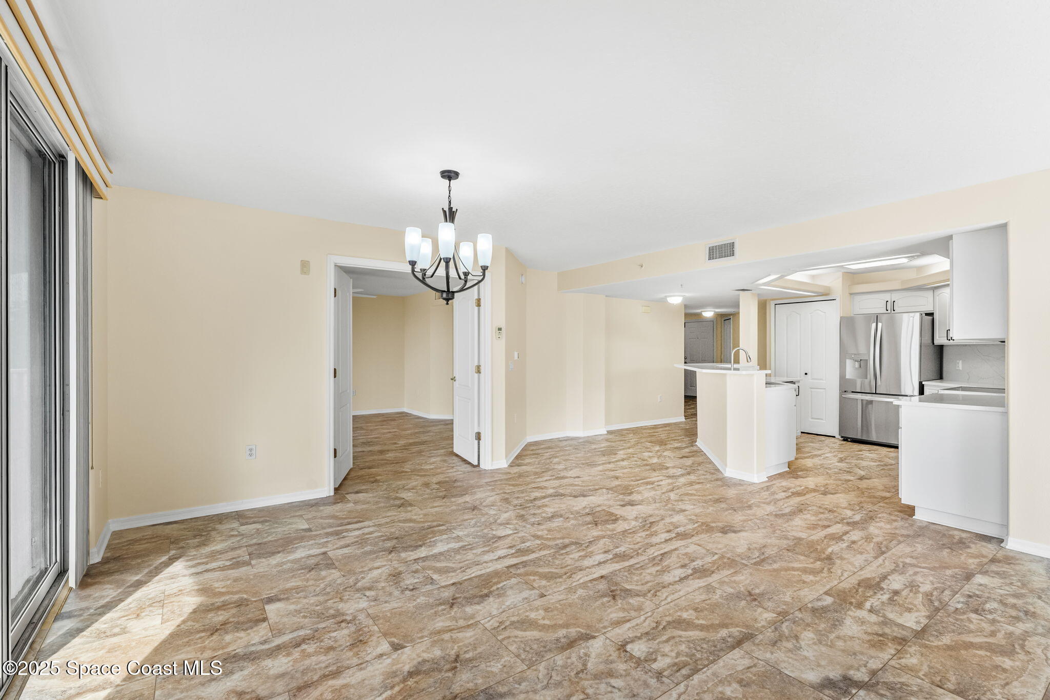 821 Del Rio Way, Unit 401 Merritt Island, FL 32953 - Photo 13 of 53 13-web-or-mls-DSC01167-HDR