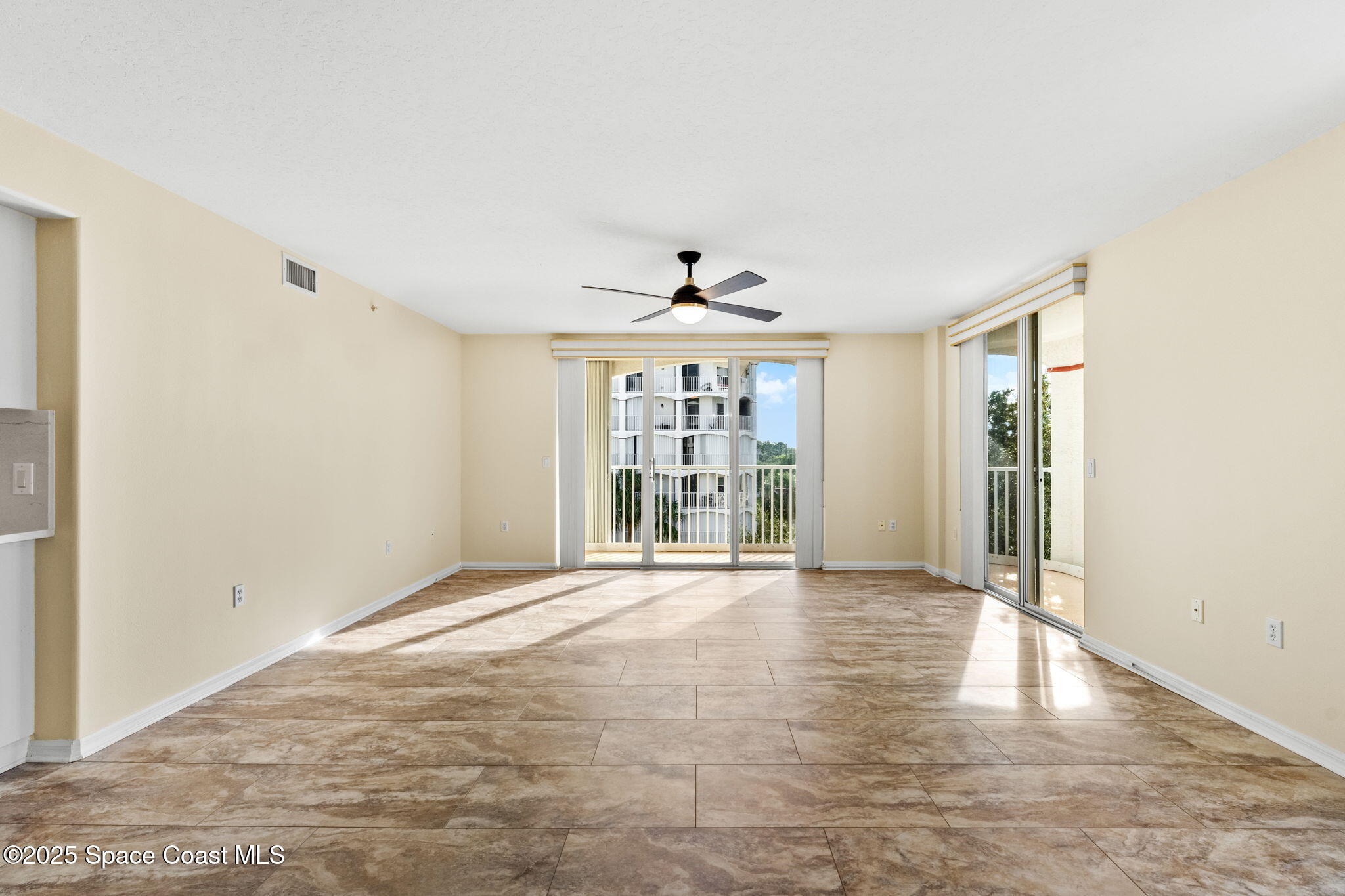 821 Del Rio Way, Unit 401 Merritt Island, FL 32953 - Photo 14 of 53 14-web-or-mls-DSC01172-HDR