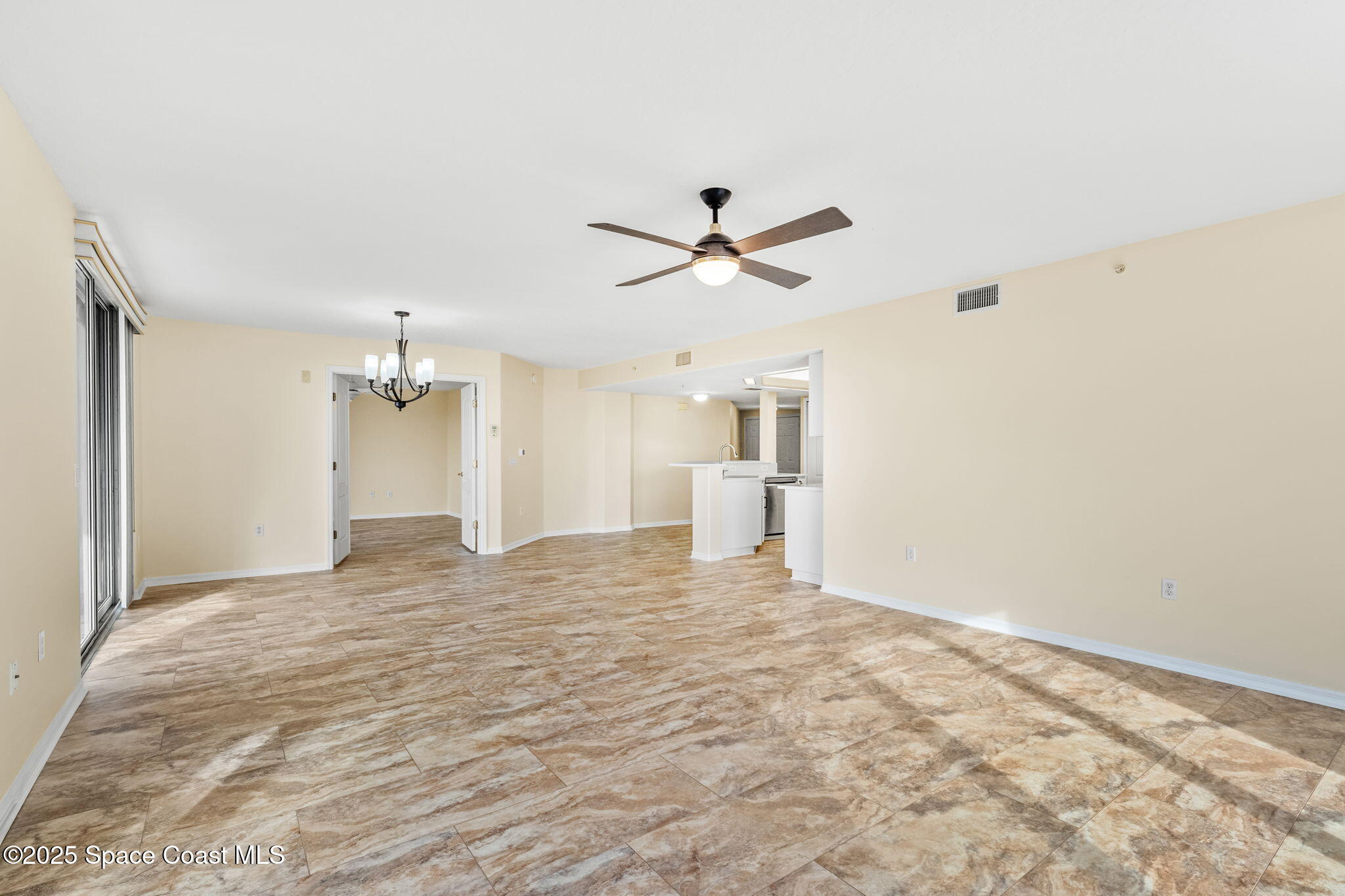 821 Del Rio Way, Unit 401 Merritt Island, FL 32953 - Photo 16 of 53 16-web-or-mls-DSC01182-HDR