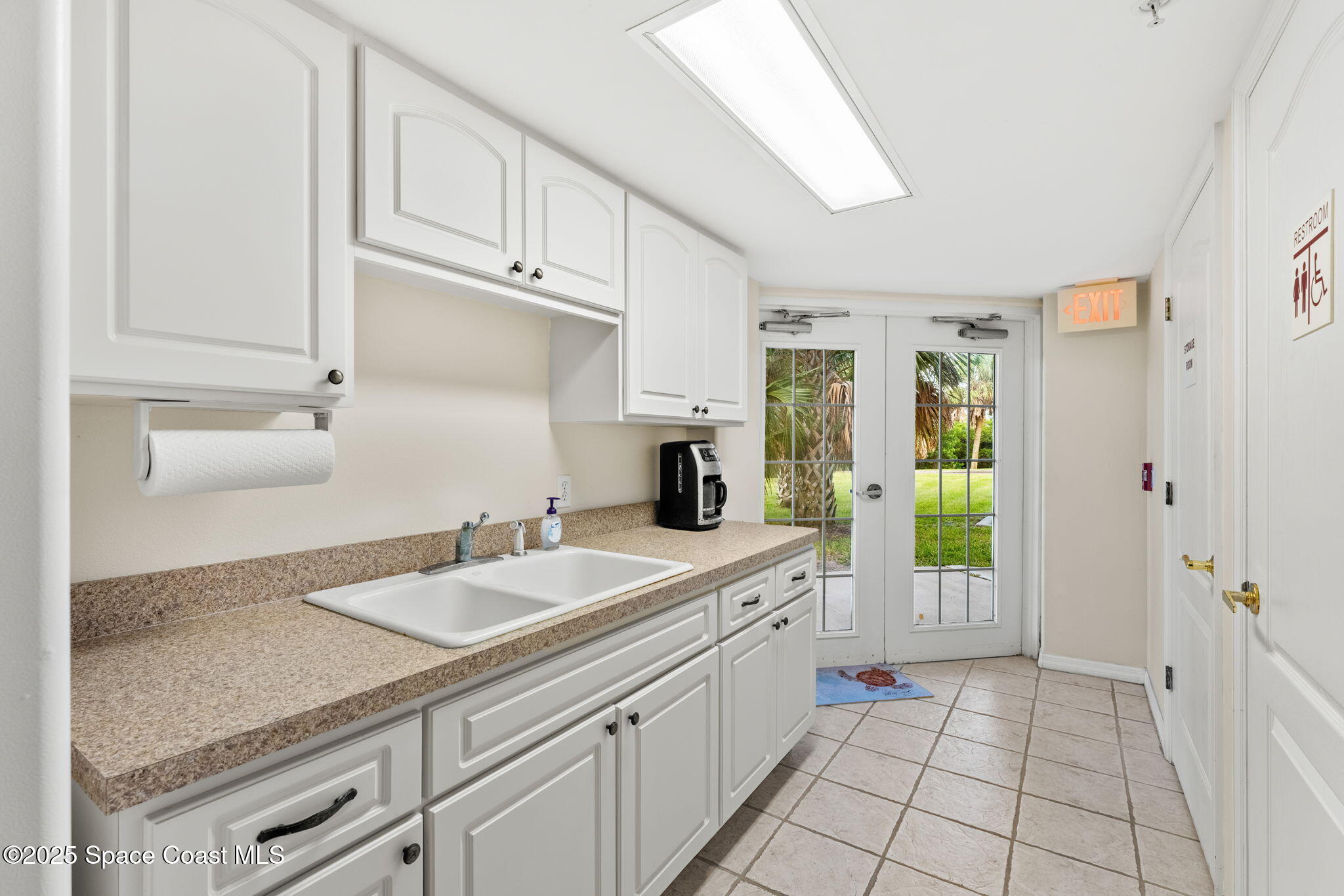 821 Del Rio Way, Unit 401 Merritt Island, FL 32953 - Photo 33 of 53 33-web-or-mls-DSC01257-HDR