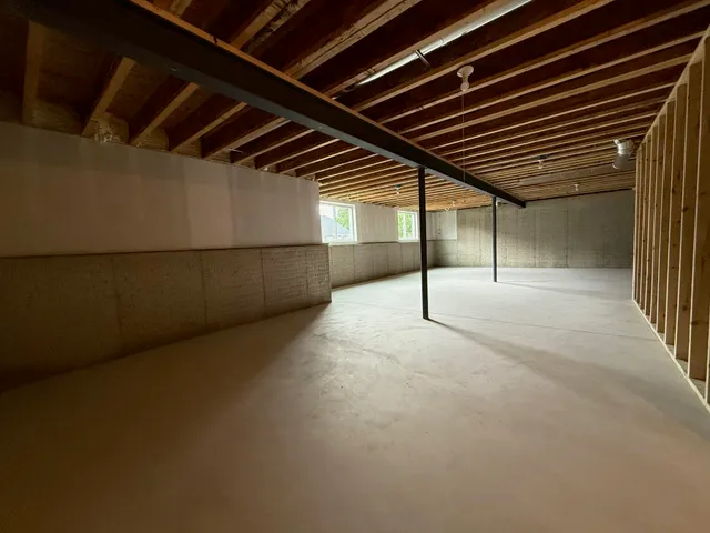 $569,990 | 1136 Oxbow Court, Pewaukee, WI 53072