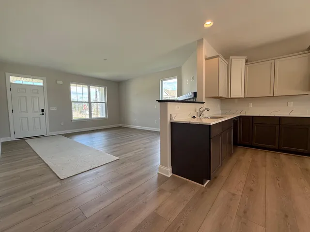 $569,990 | 1136 Oxbow Court, Pewaukee, WI 53072