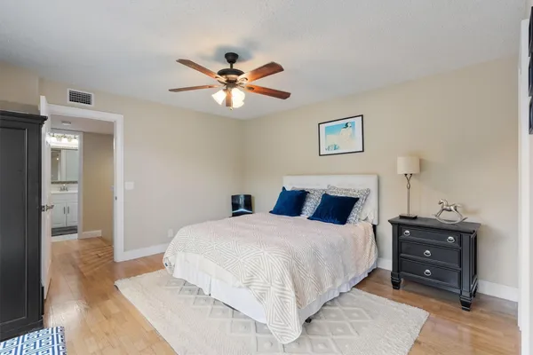 $295,000 | 2944 Southwest 11th Place North, Unit 2944, Deerfield Beach, FL 33442