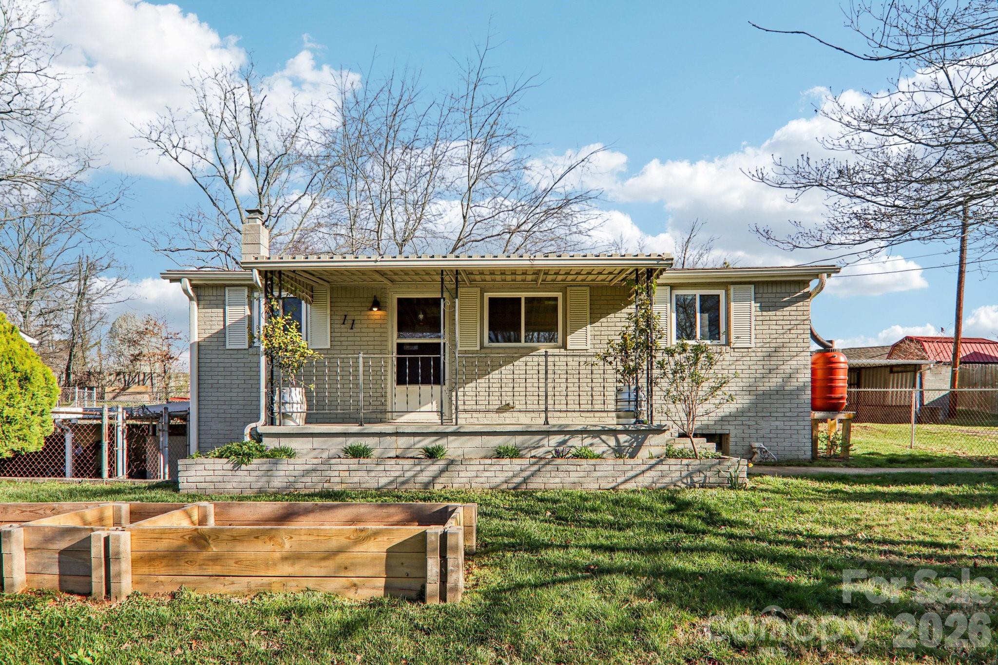 11 Huffman Road Asheville, NC 28806 - Photo 2 of 36 Gallery Image 2