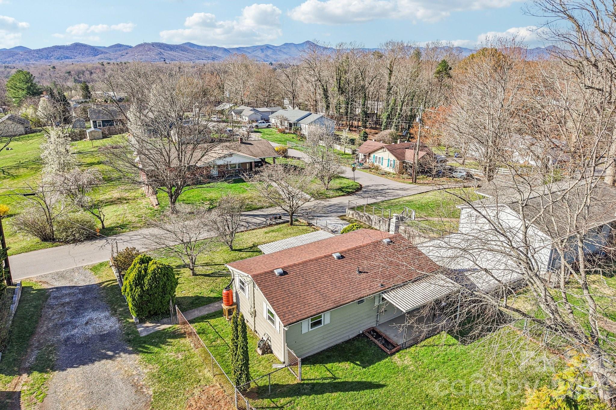 11 Huffman Road Asheville, NC 28806 - Photo 35 of 36 Gallery Image 35