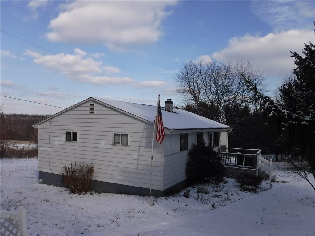 369 Glendale Road Beaver Falls, PA 15010 - Photo 3 of 25 Gallery Image 3