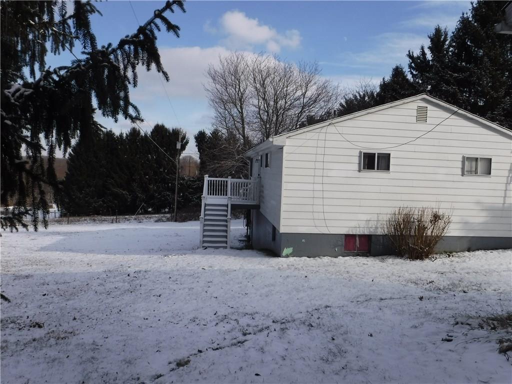 369 Glendale Road Beaver Falls, PA 15010 - Photo 6 of 25 Gallery Image 6