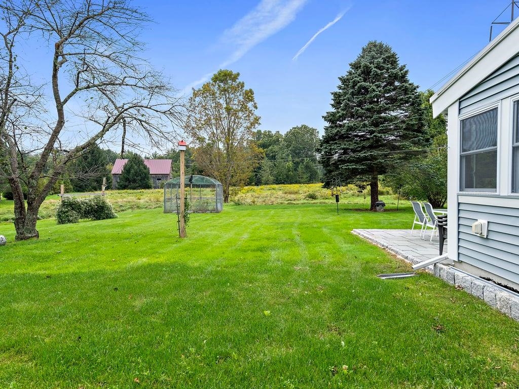272 Main Avenue South Hampton, NH 03827 - Photo 19 of 29