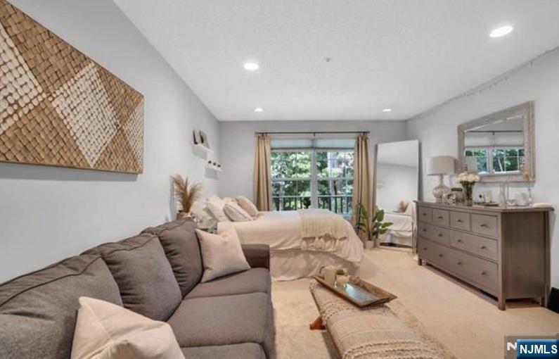 1198 Richmond Road Mahwah, NJ 07430 - Photo 25 of 29 Gallery Image 25