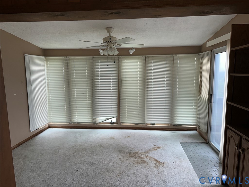 865 Olney Road Vinton, VA 24179 - Photo 11 of 23