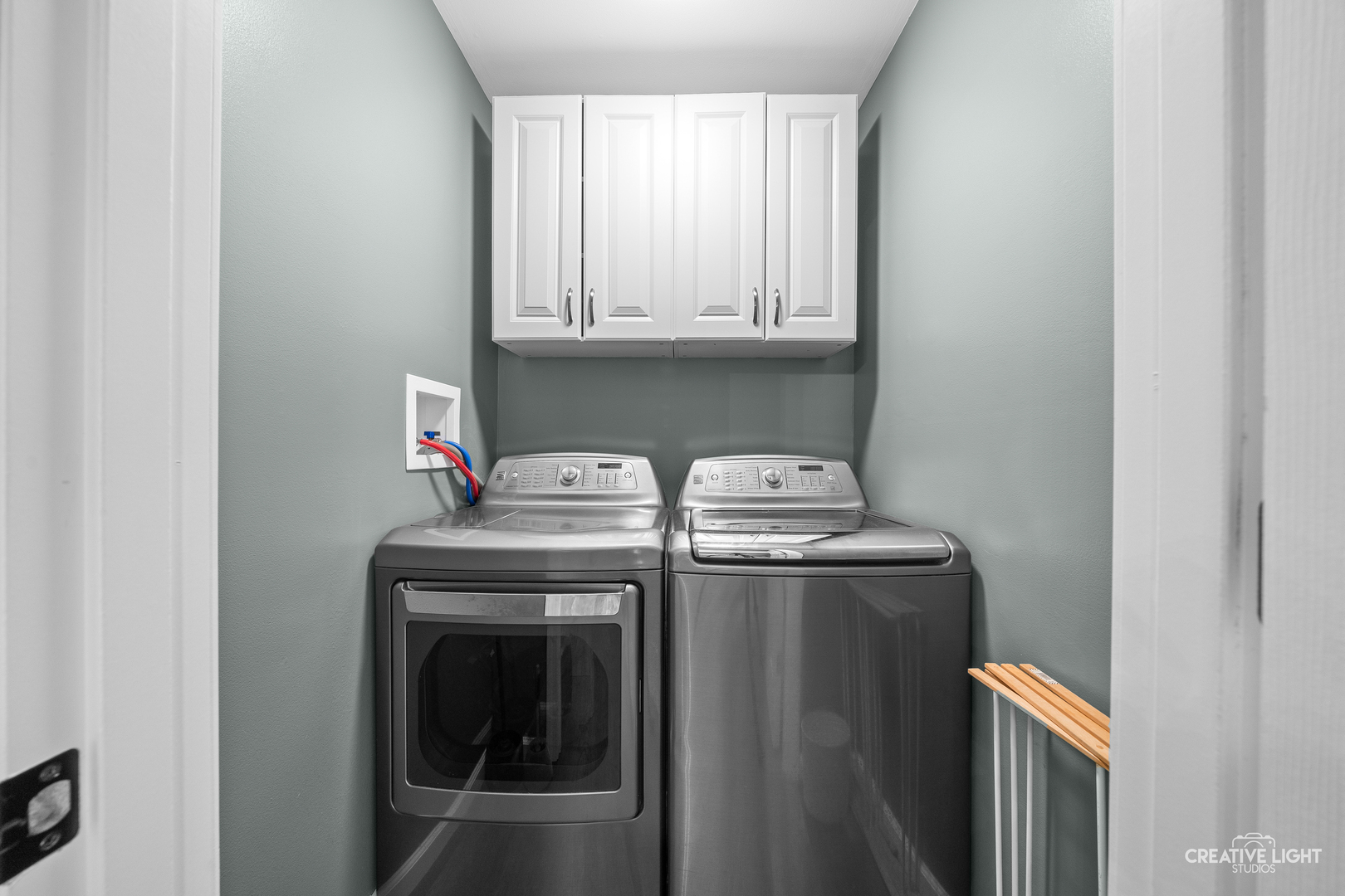 3000 Art Schultz Drive Plainfield, IL 60586 - Photo 11 of 18 a utility room with dryer and washer
