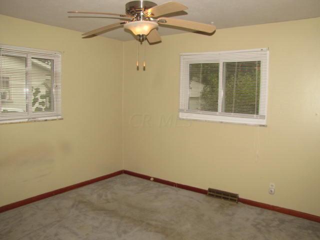 1302 Bernhard Road Columbus, OH 43227 - Photo 13 of 20 Gallery Image 13