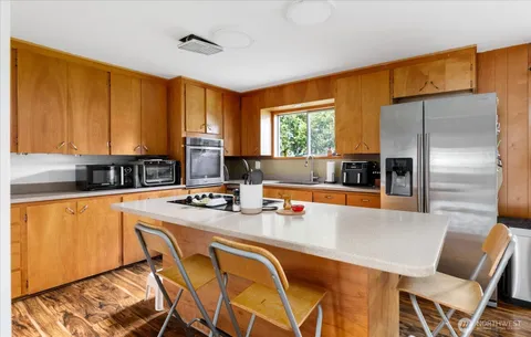 $608,800 | 1552 Northeast Narrows Avenue, Oak Harbor, WA 98277