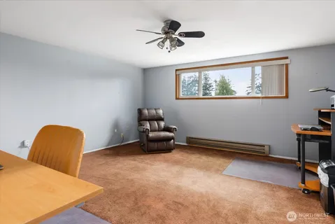 $608,800 | 1552 Northeast Narrows Avenue, Oak Harbor, WA 98277