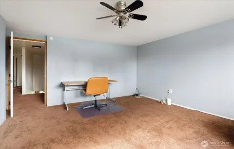 $608,800 | 1552 Northeast Narrows Avenue, Oak Harbor, WA 98277