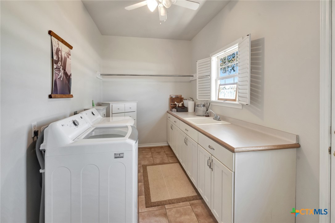 202 Prairie View Road Victoria, TX 77904 - Photo 26 of 47