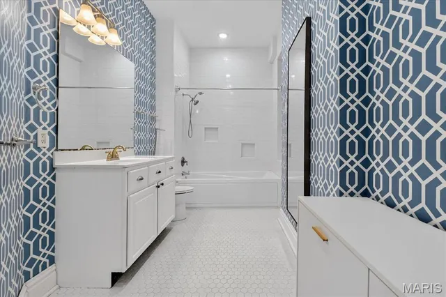 $1,995 | 2919 South 18th Street, St. Louis, MO 63118