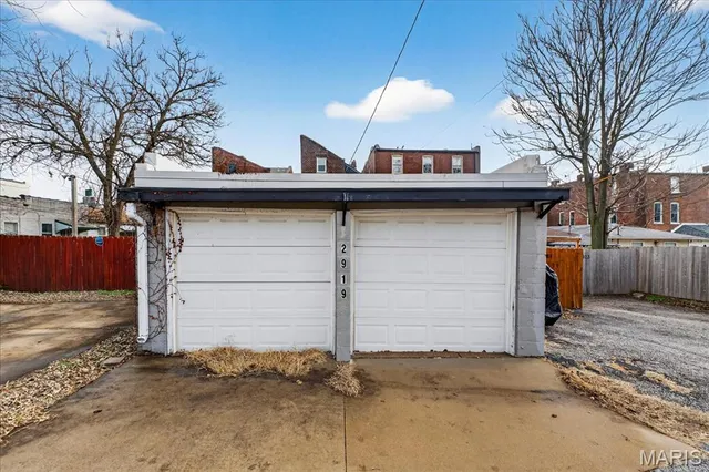 $1,995 | 2919 South 18th Street, St. Louis, MO 63118