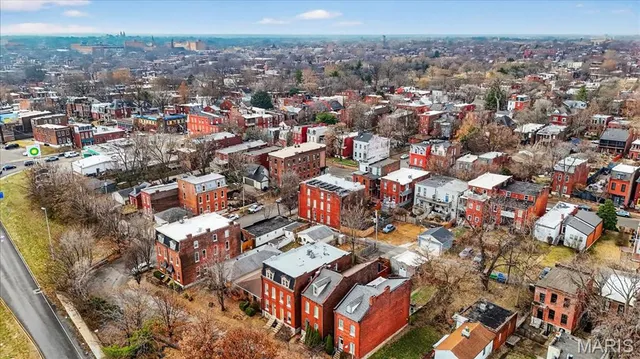 $1,995 | 2919 South 18th Street, St. Louis, MO 63118